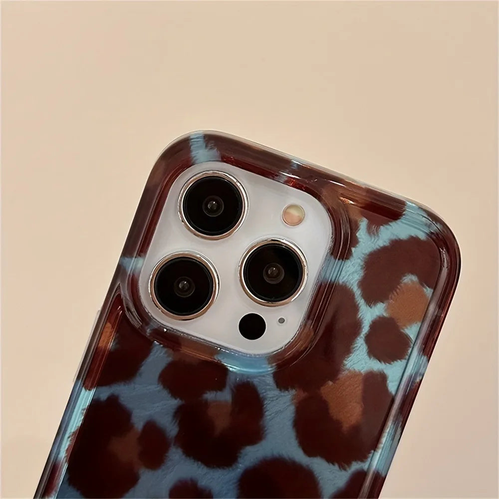 Fashion Leopard Smudge Soft TPU Case — Cute Leopard Print Cover for iPhone 7–17 Series